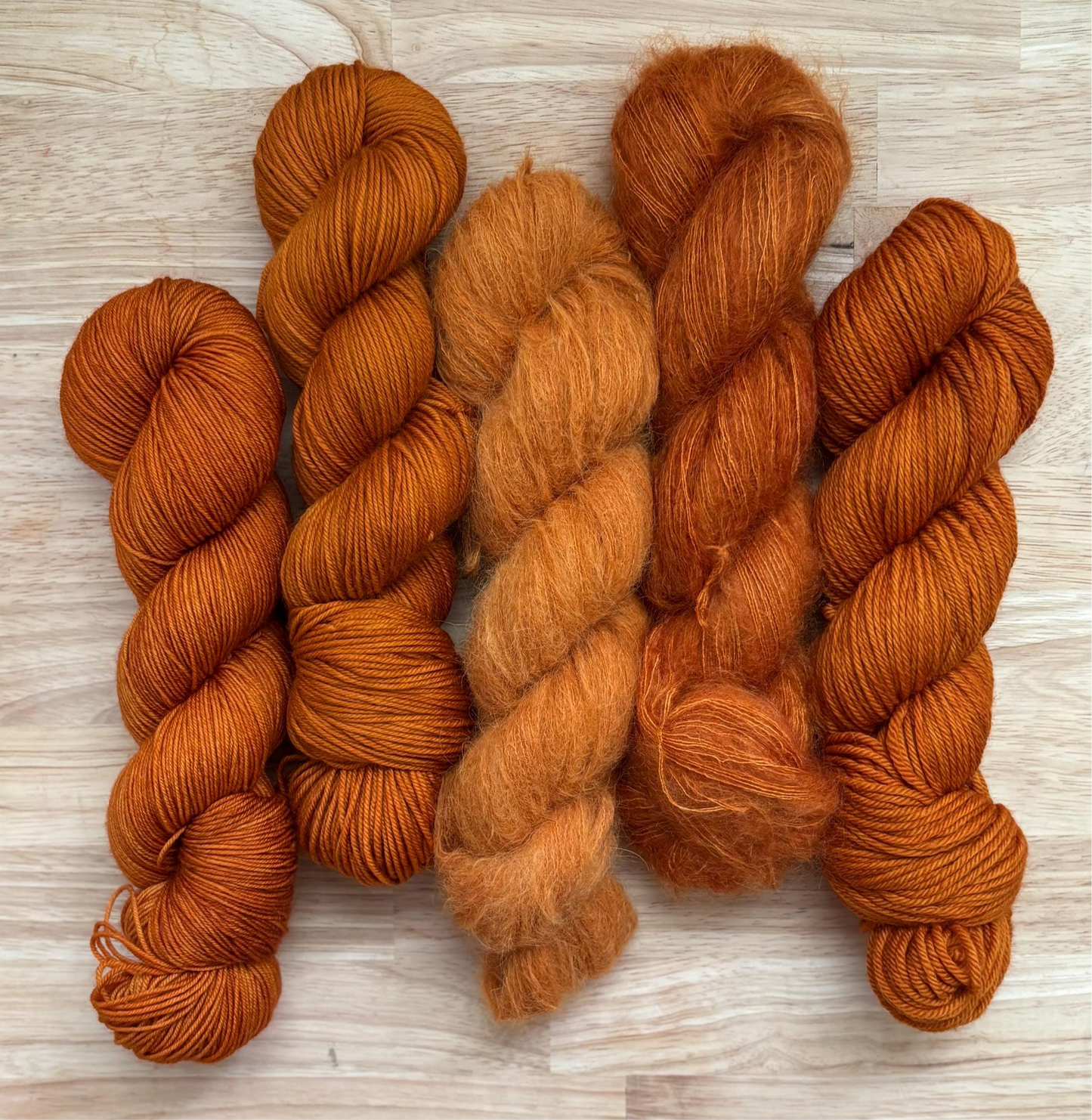 Red Fox (Sweater Quantity)